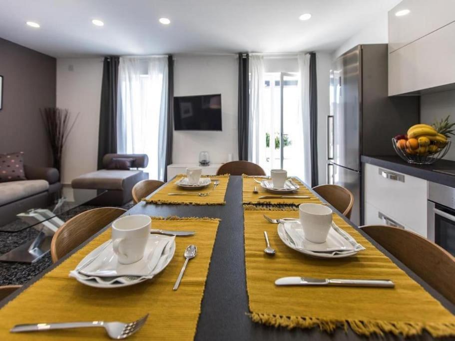 דוברובניק Bleu Villa - Three Bedroom Villa With Balcony And City View מראה חיצוני תמונה
